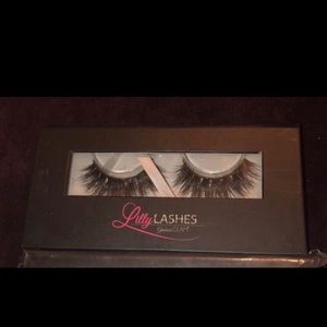 Lashes